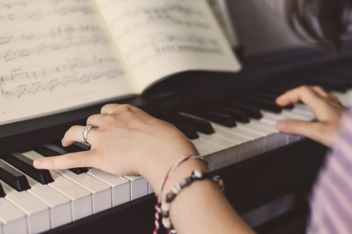 钢琴教师值得吗